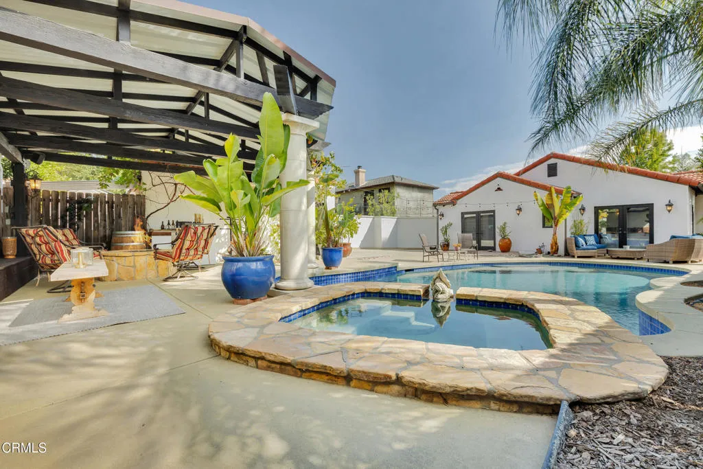 1807 Vistillas Road, Altadena, California 91001 home-pic-28